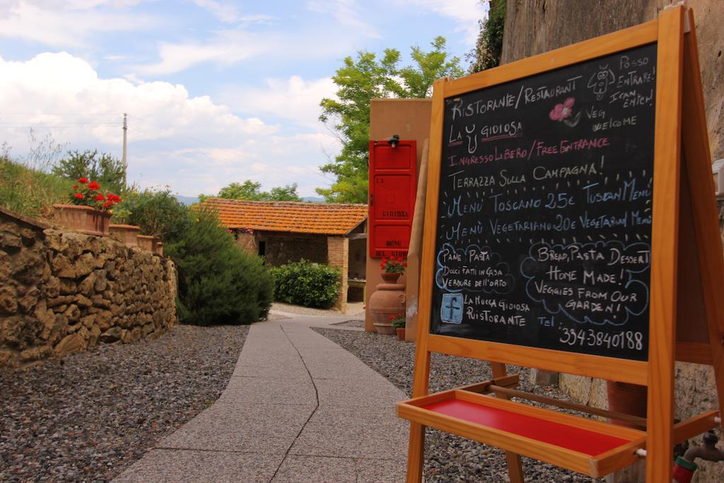 カザーレ・マリッティモ Fattoria Della Gioiosa - Agriturismo La Gelindaゲストハウス エクステリア 写真